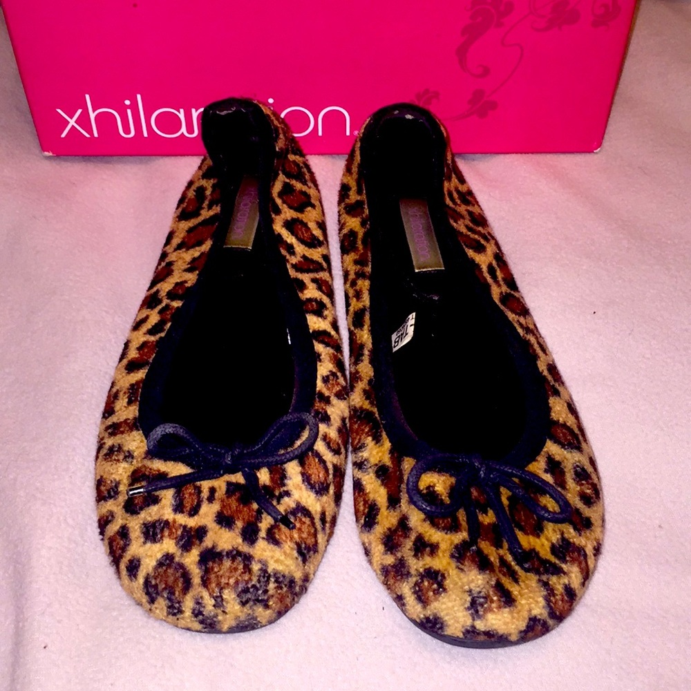 Leopard print ballet flats